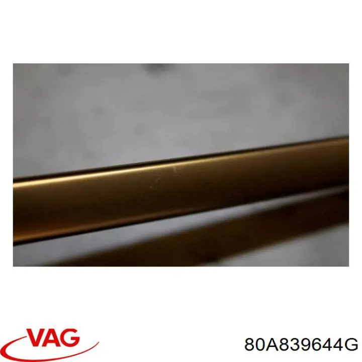 Молдинг опускного стекла двери задней правой VAG 80A839644B цена, от 62.08 USD