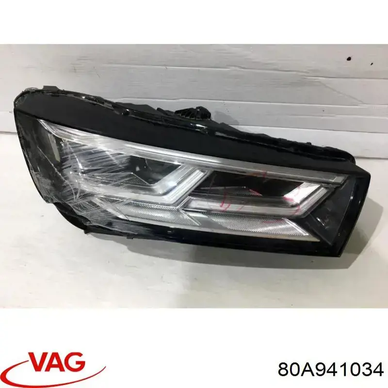 Фара правая VAG 80A941034