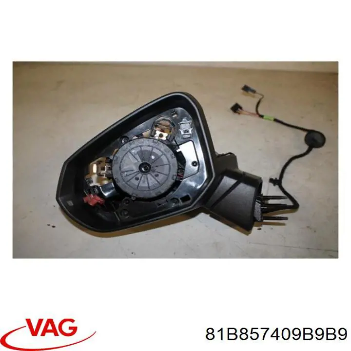 81B857409B9B9 VAG Левое боковое зеркало