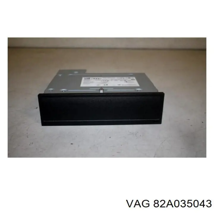  82A035043 VAG