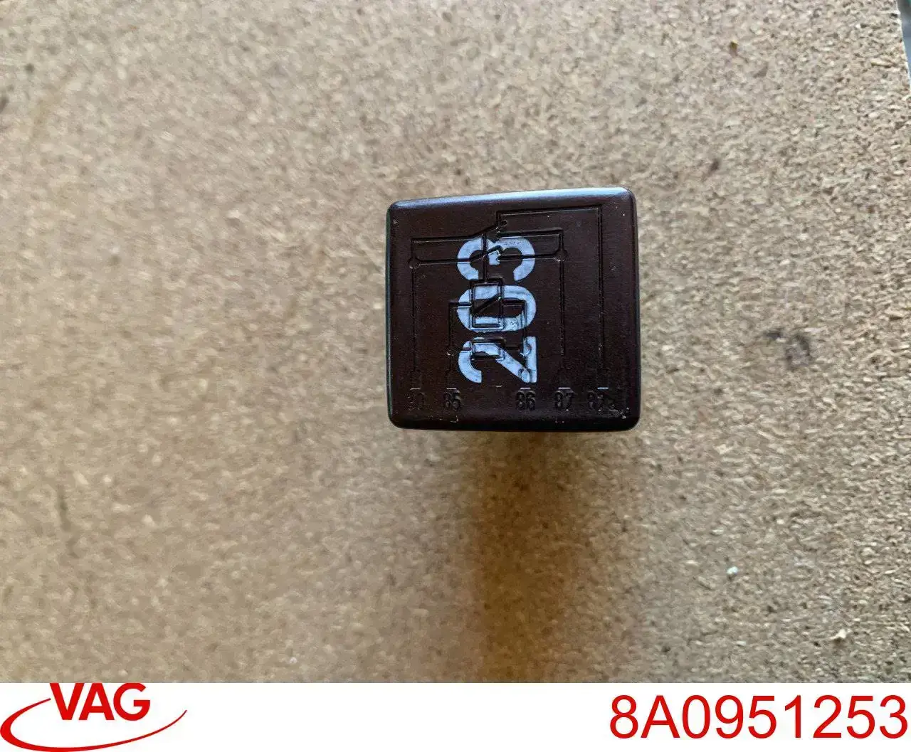 8A0951253 VAG Relê das velas de incandescência