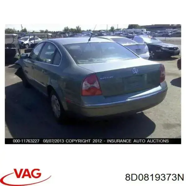 8D0819373N VAG Патрубок отопителя, обратка