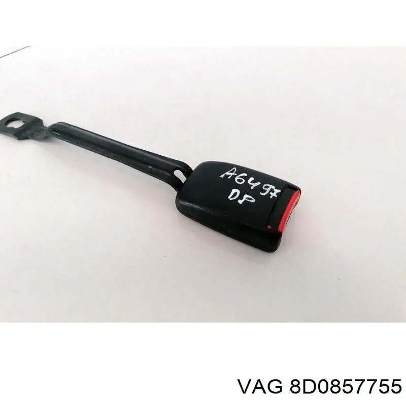 8D085775501C VAG Рычаг (замок) фиксации ремня безопасности передний
