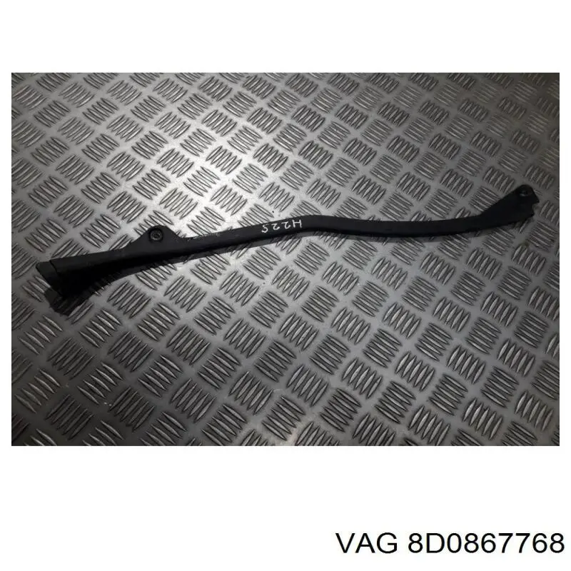 8D0867768 VAG 