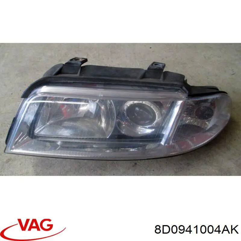 8D0941004AK VAG Фара передняя правая