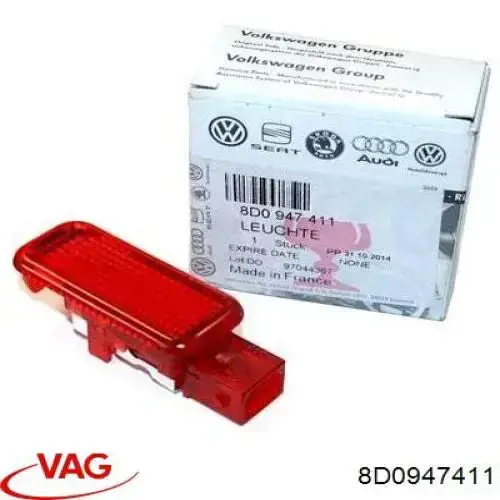 Плафон подсветки багажного отсека VAG 8D0947411