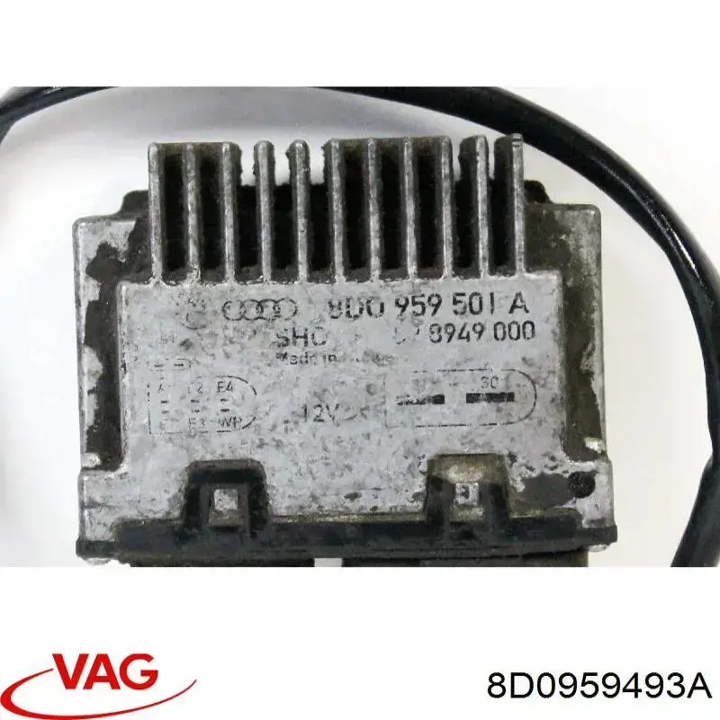 Резистор моторчика вентилятора кондиционера на Audi A8 D2 