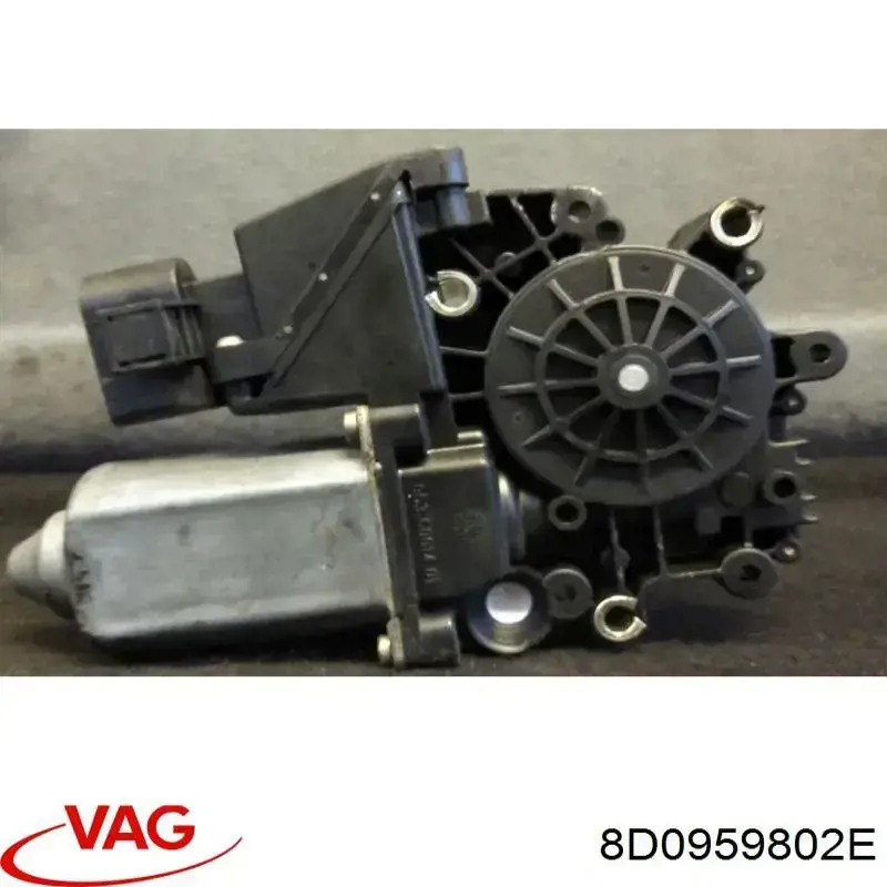 Купить 8D0959802E VAG Мотор стеклоподъемника двери задней правой