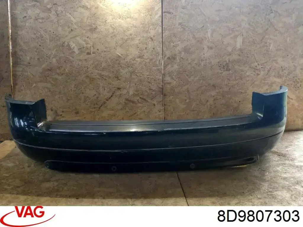 Купить 8D9807303GRU VAG Задний бампер