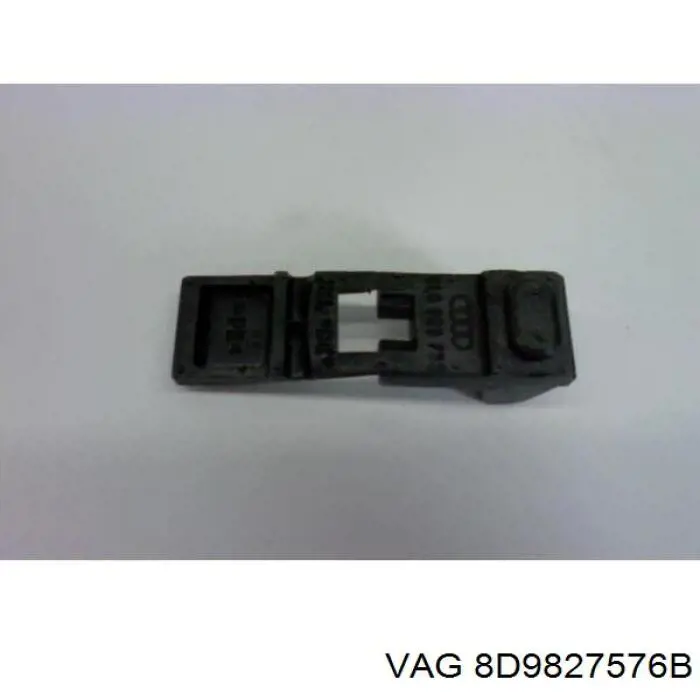 8D9827576B VAG 