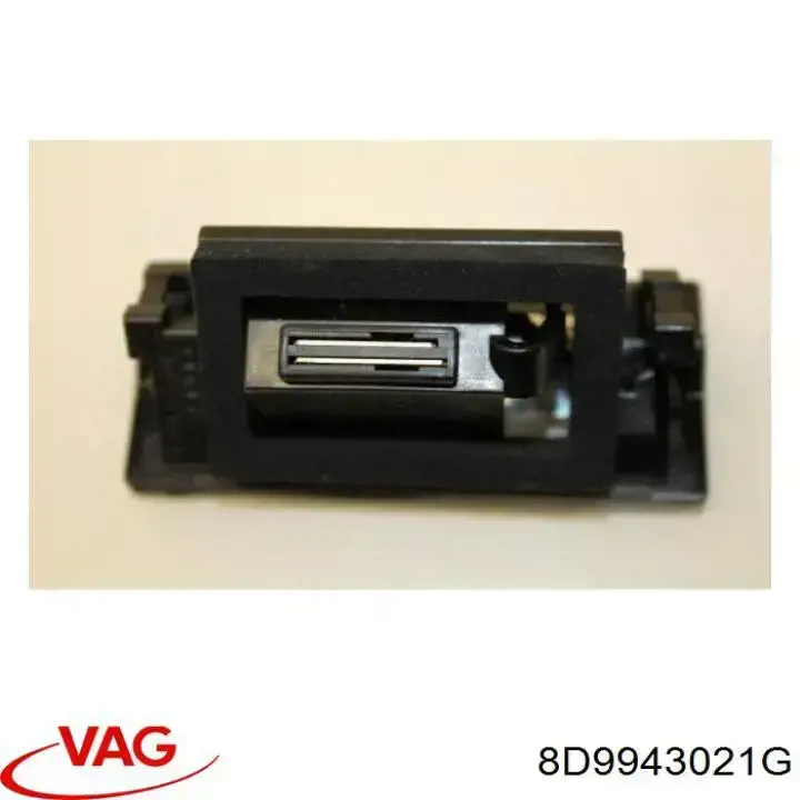 Фонарь подсветки заднего номера VAG 8D9943021G цена, от 13.93 USD