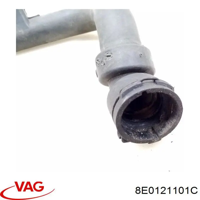 8E0121101C VAG шланг (патрубок радиатора охлаждения верхний)