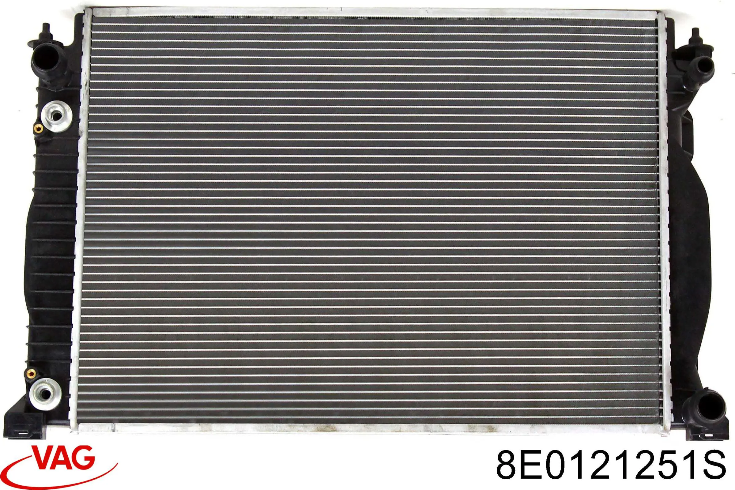 Радиатор 8E0121251S VAG