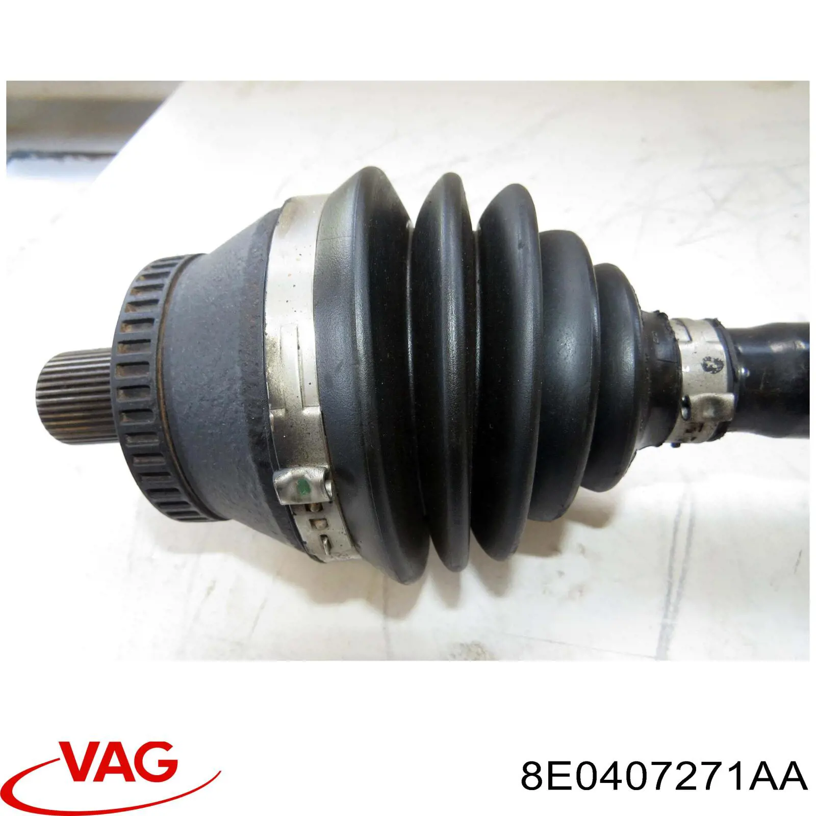 Привод передний левый VAG 8E0407271AA цена, от 63.35 USD