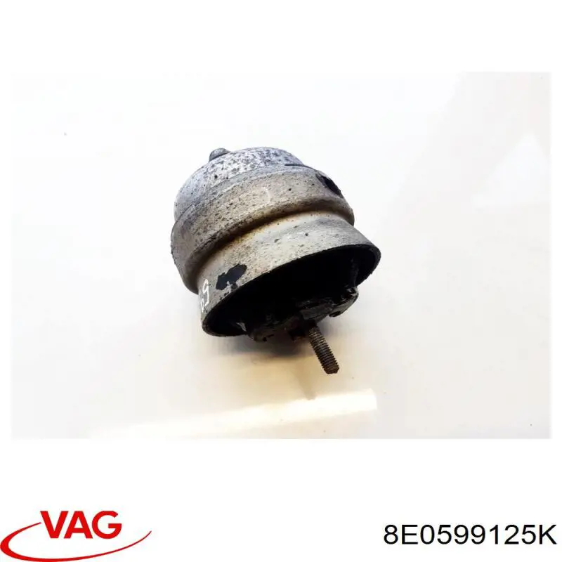 Купить 8E0599125K VAG Сайлентблок (подушка) редуктора заднего моста передний