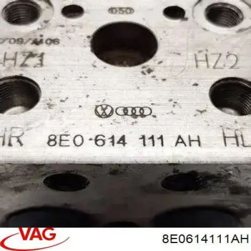 Блок управления АБС  VAG 8E0614111AH