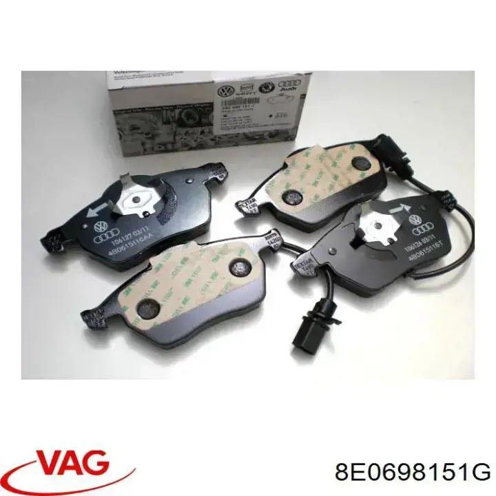 Передние тормозные колодки 8E0698151G VAG