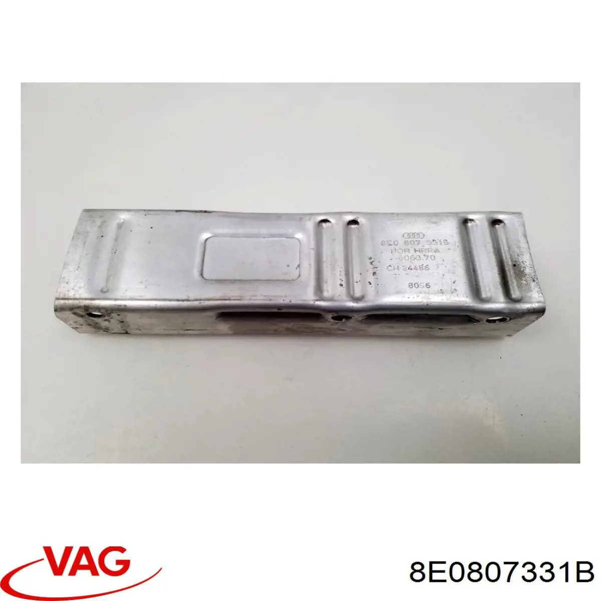 8E0807331 VAG consola de reforçador do pára-choque traseiro