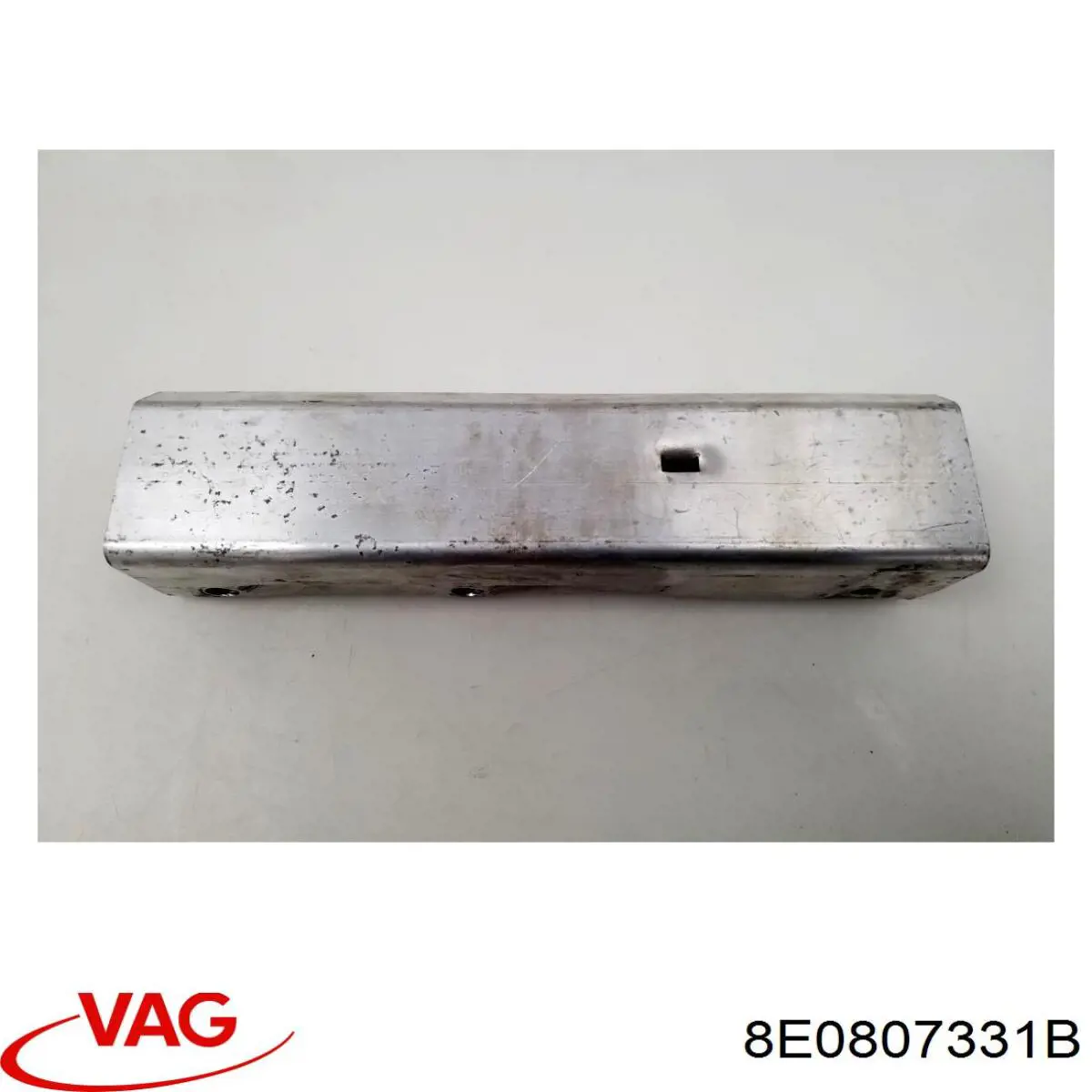 Кронштейн усилителя заднего бампера VAG 8E0807331B цена, от 11.27 USD