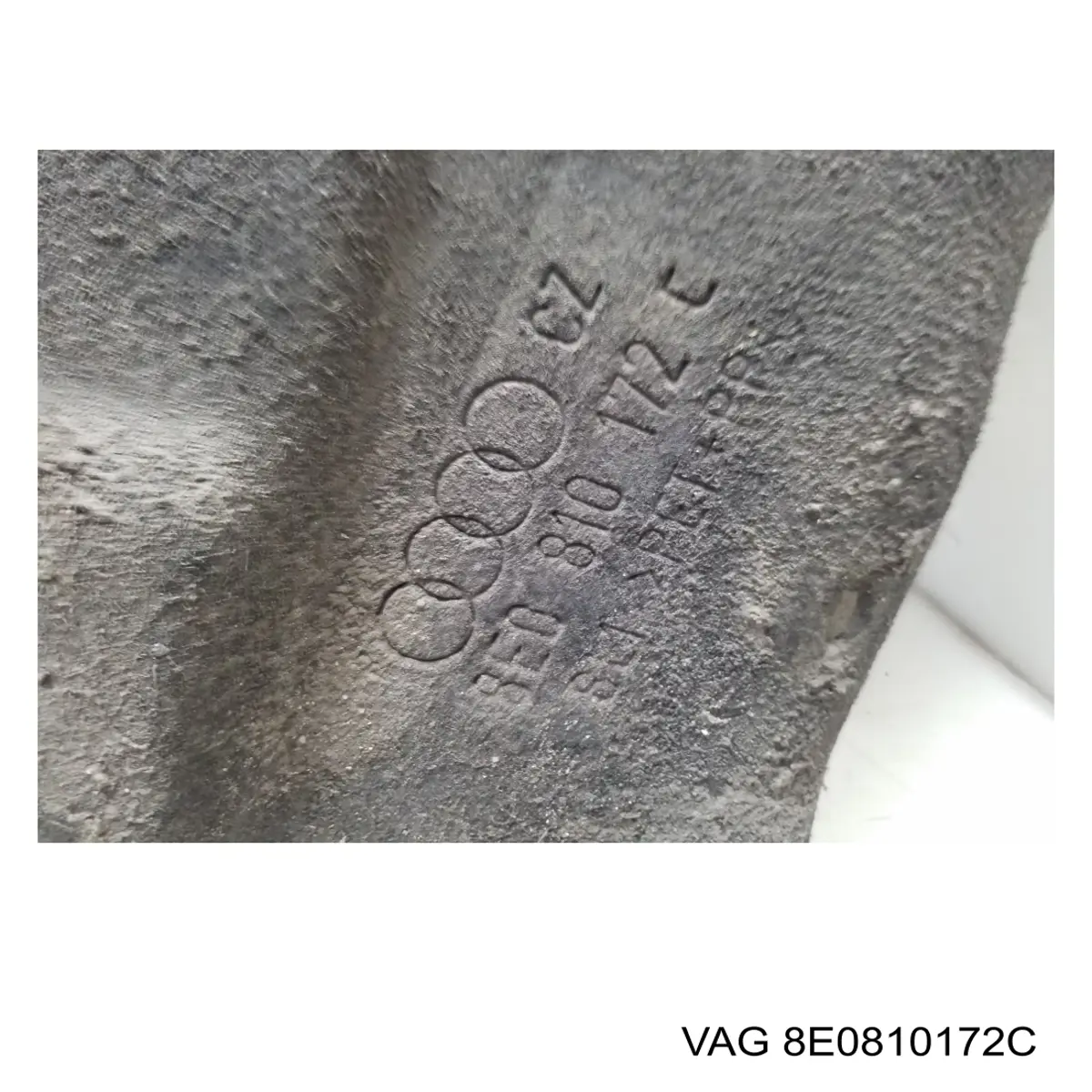 8E0810172C VAG 