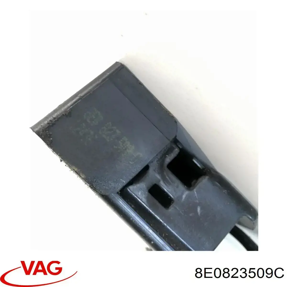 Замок капота VAG 8E0823509C цена, от 74.63 USD