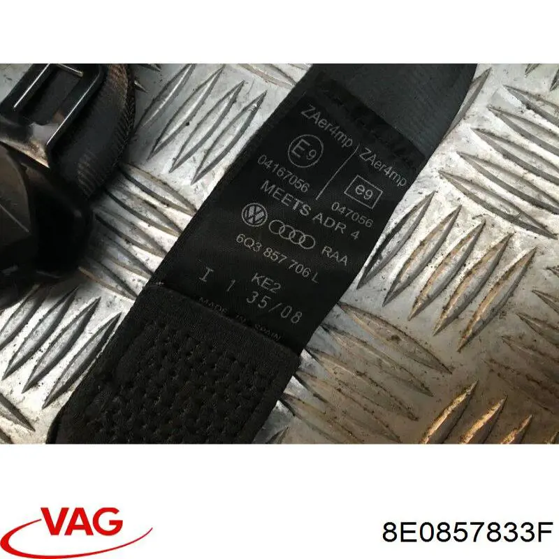  VAG 8E0857833F