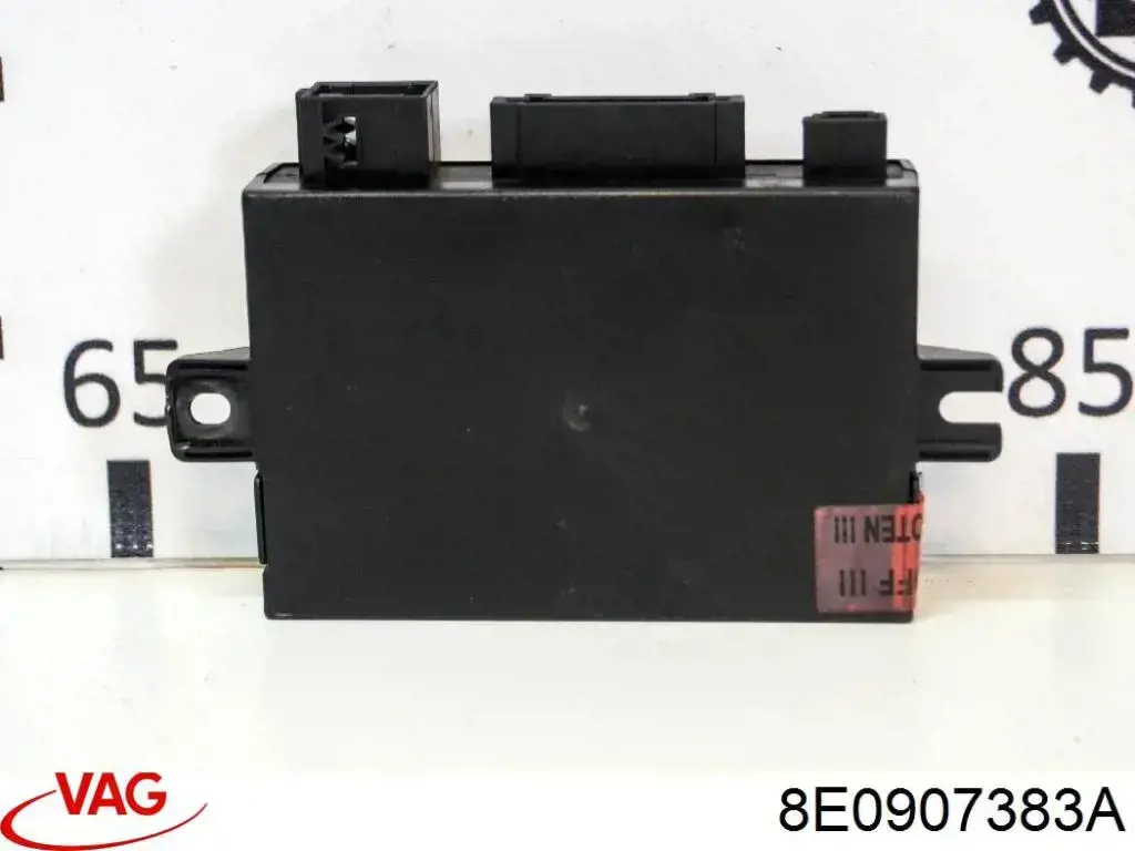 Блок управления фаркопом VAG 8E0907383A цена, от 24.28 USD