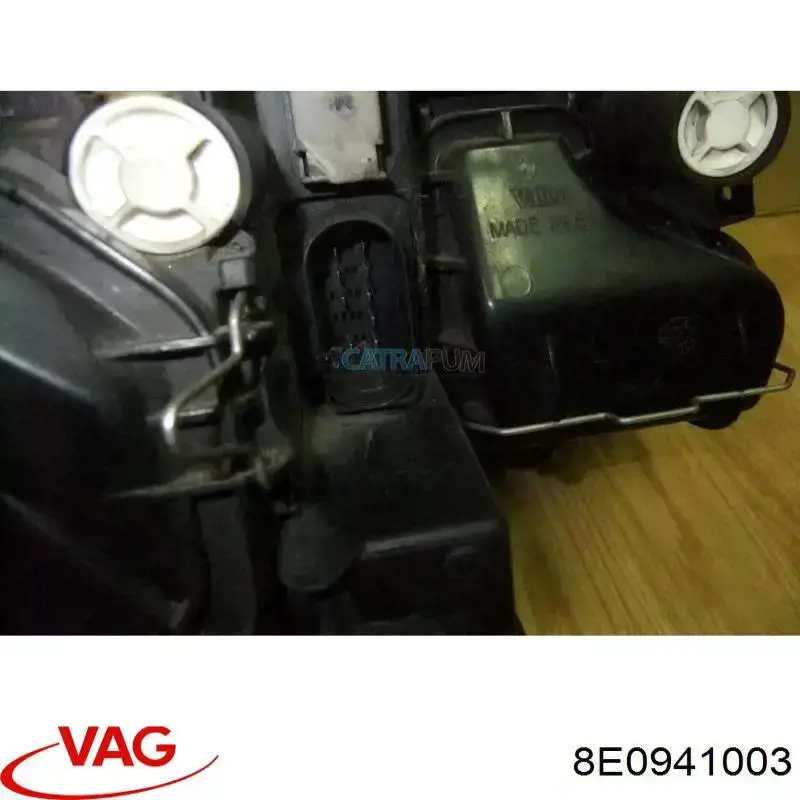 Фара левая VAG 8E0941003 цена, от 97.47 USD