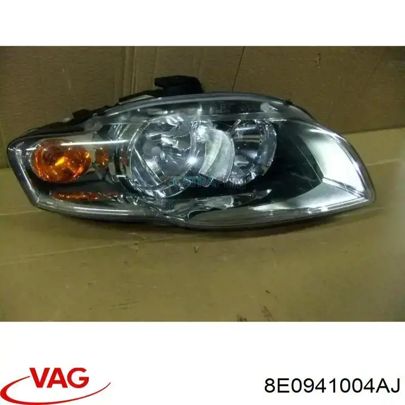 Luz direita VAG 8E0941004AJ