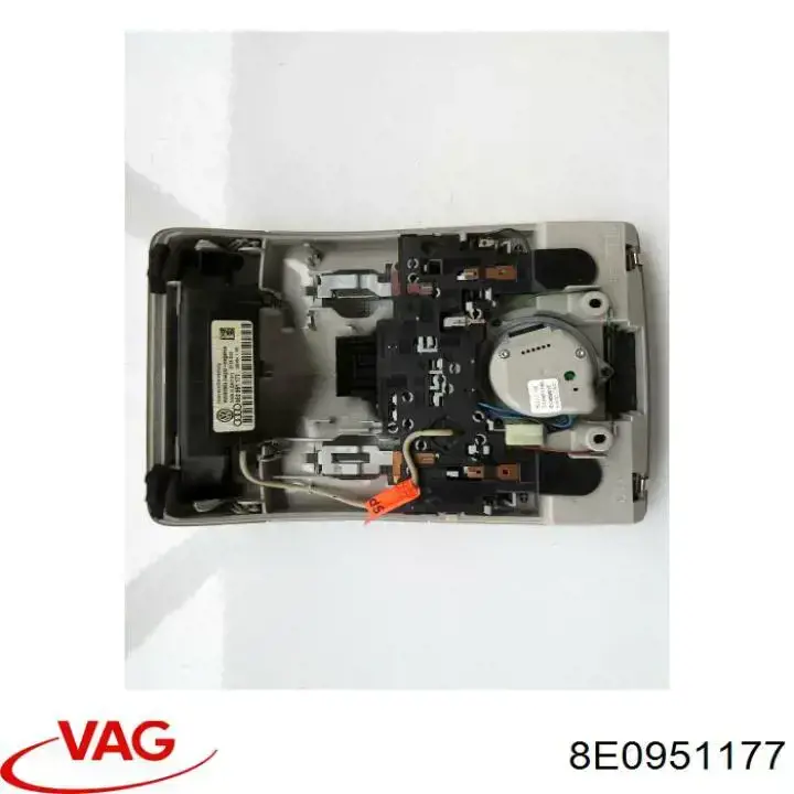 Купить 8E0951177 VAG Датчик движения в салоне