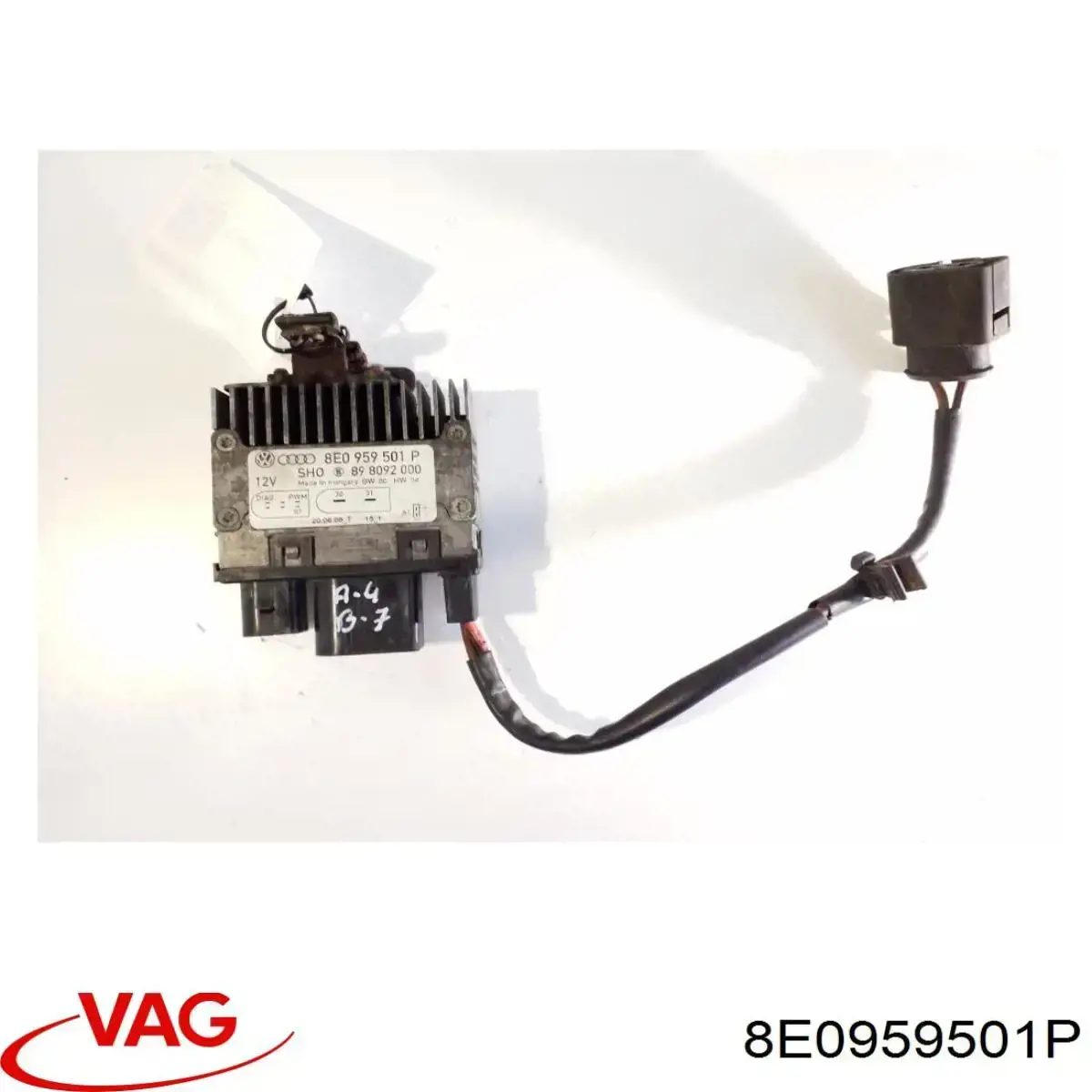 Купить 8E0959501P VAG 