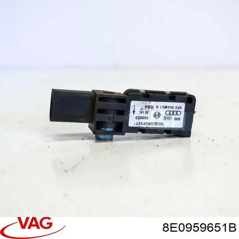 Датчик Эйрбэг передний VAG 8E0959651B цена, от 4.50 USD