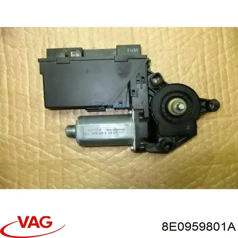 Мотор стеклоподъемника двери задней левой 5WK49204CBF VAG