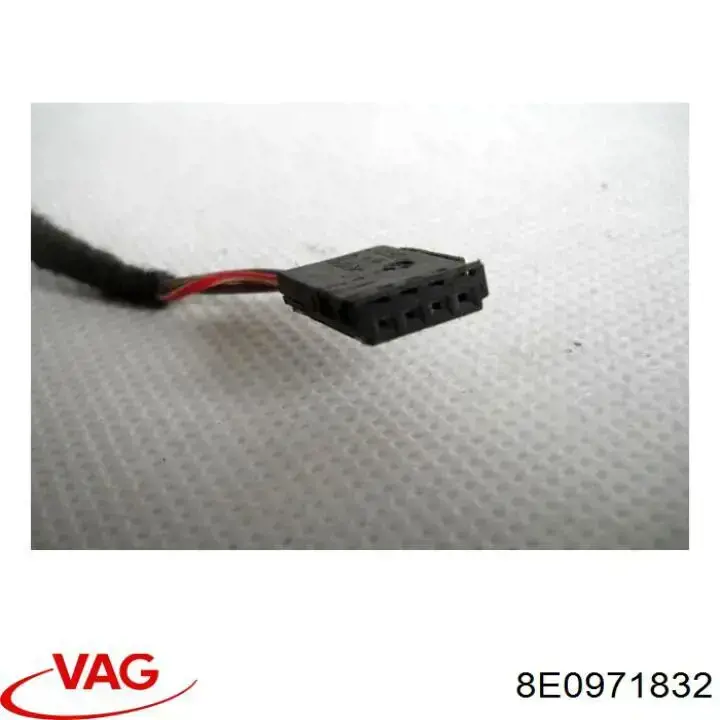  VAG 8E0971832