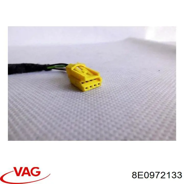  8E0972133 VAG