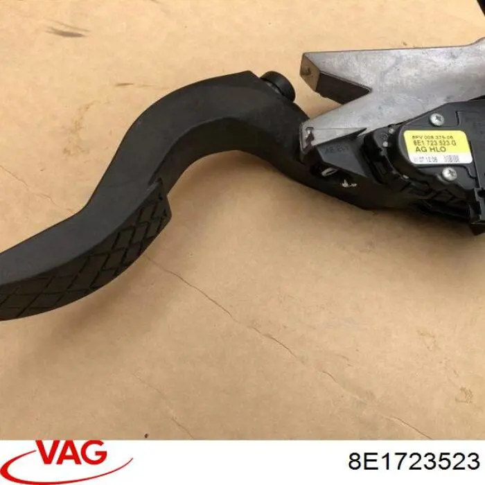 Педаль акселератора VAG 8E1723523