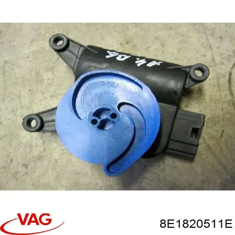Купить 715287 VALEO Моторчик заслонки печки