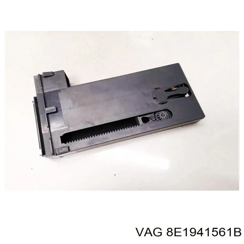  VAG 8E1941561B цена, от 50.79 USD