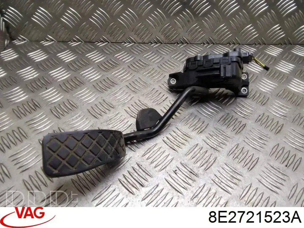 Педаль газа (акселератора) VAG 8E2721523J цена, от 15.66 USD
