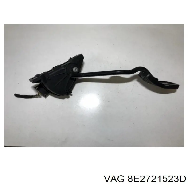 Педаль газа 8E2721523J VAG