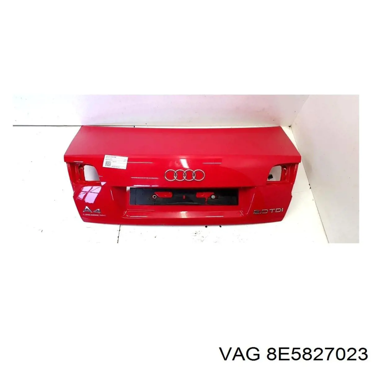 8E5827023 VAG крышка багажника