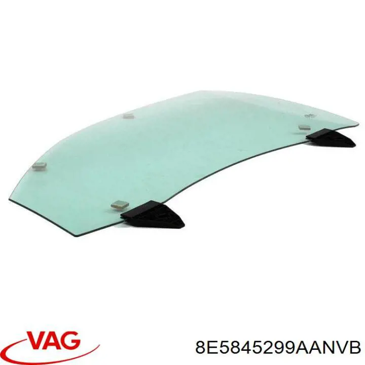 8E5845299PNVB VAG стекло кузова (багажного отсека левое)