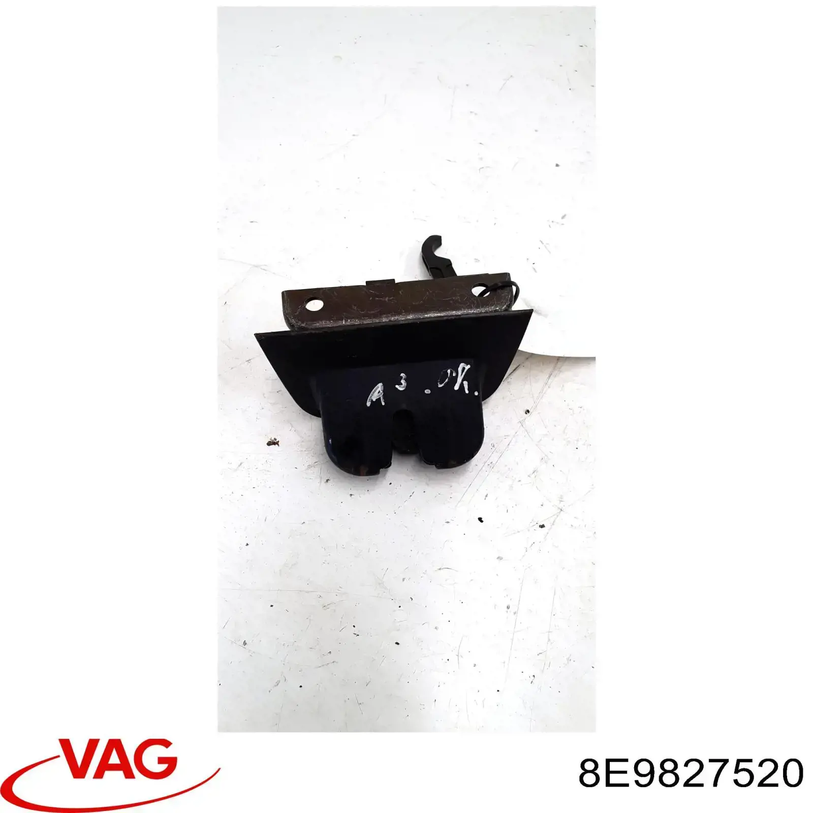 Замок двери багажника VAG 8E9827520 цена, от 3.79 USD