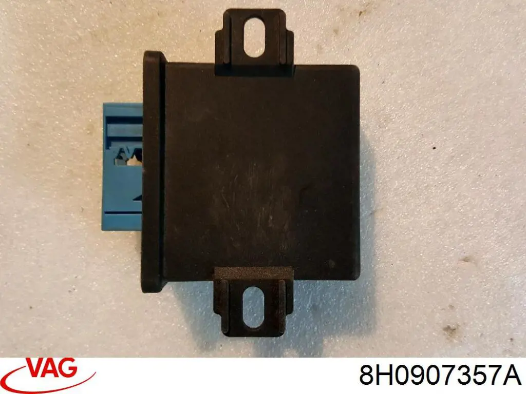 Кнопка (регулятор) корректора фар VAG 8H0907357A цена, от 33.86 USD