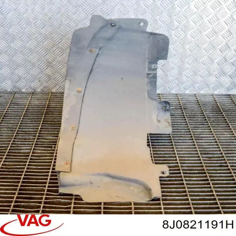 Купить 8J0821191H VAG Подкрылок передний левый