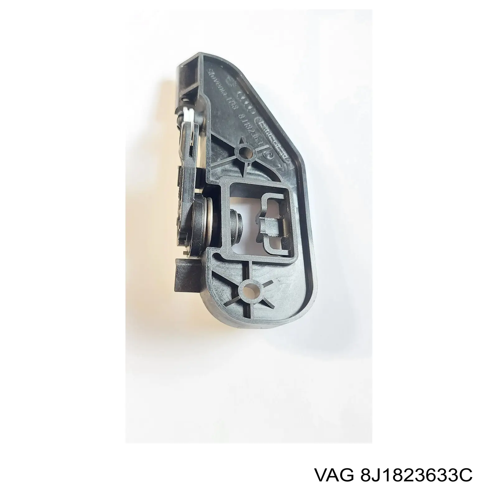  8J1823633C VAG