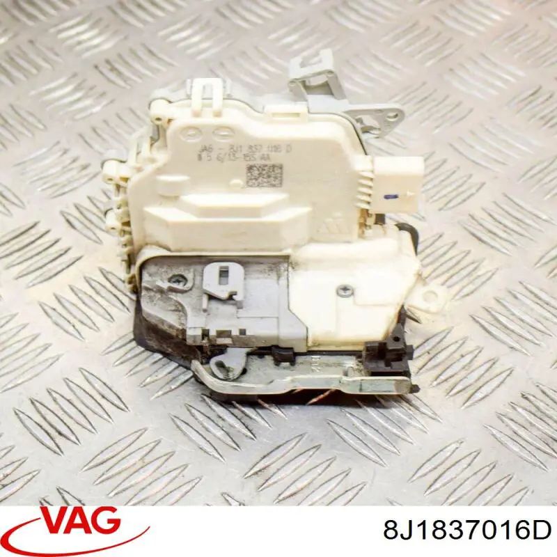 Дверной замок передний правый Vika 88371827301 цена, от 42.83 USD