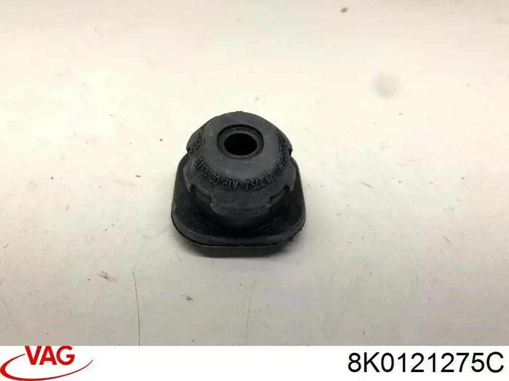 Подушка крепления радиатора верхняя 8K0121275C VAG