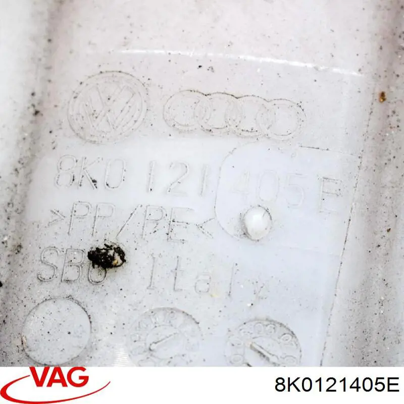 Купить 8K0121405E VAG Водяной бачок системы охлаждения