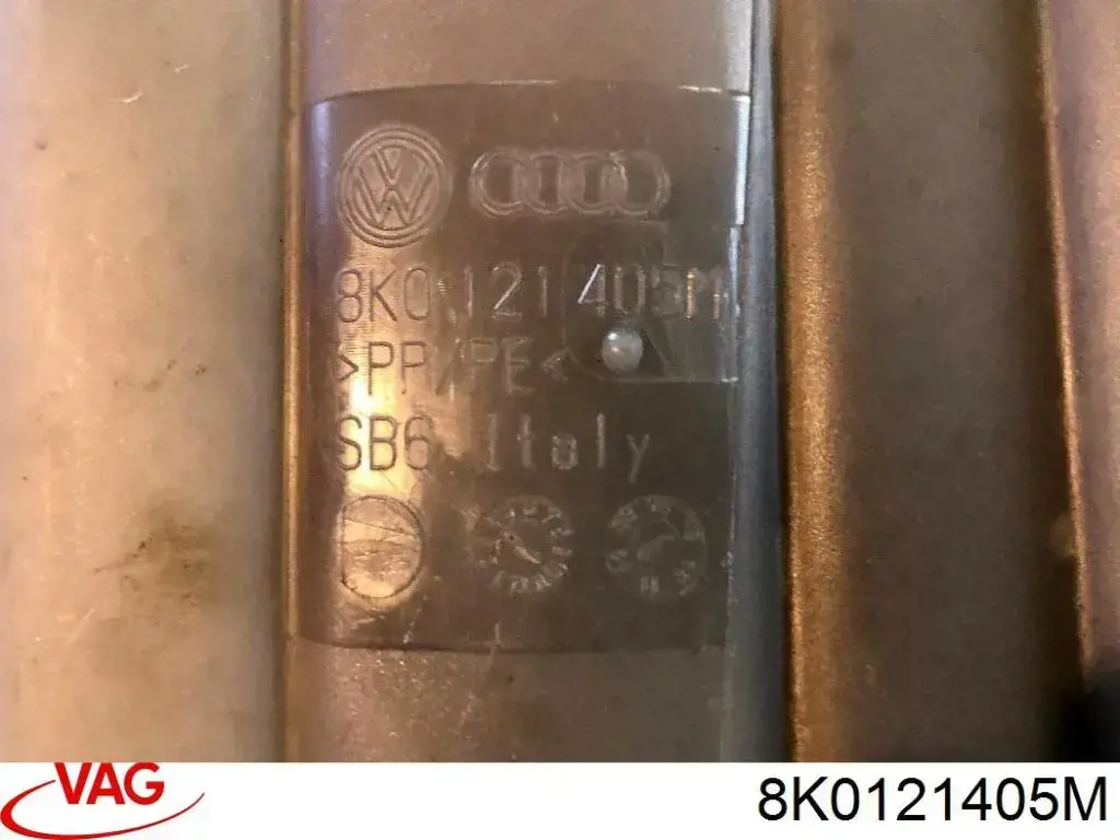Купить 8K0121405M VAG Водяной бачок системы охлаждения